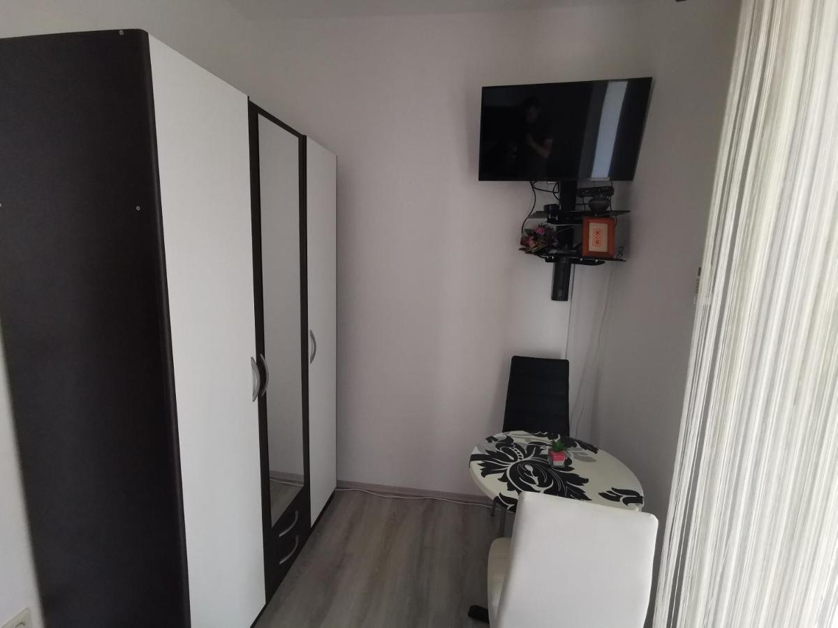 Apartment Lira 2 มลินี ภายนอก รูปภาพ